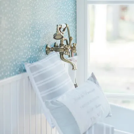 וילה Elle Lindstroem Paslepa