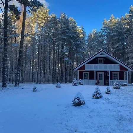 Elle Lindstroem Paslepa